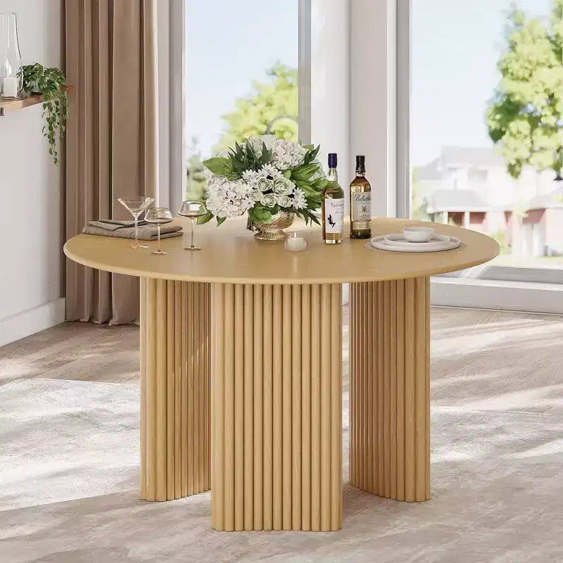 46" Round Dining Table Kitchen Table for 4 with Arc-Shaped Edge Top and Fluted Pedestal Legs, Natural