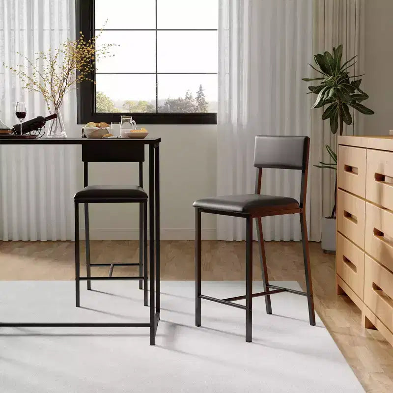 Upholstered PU Dining Chairs with Curved Backrest and Metal Legs, for Home, Bar, Black